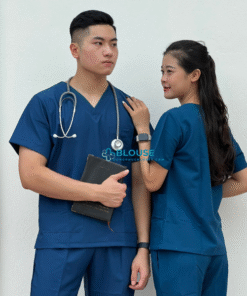 Bộ Quần Áo Scrubs Cổ Tim Màu Xanh Đoàn - Chất Vải Non Nhật1