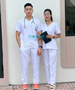 bộ quần áo scrubs cổ tim màu trắng chất vải non nhật1