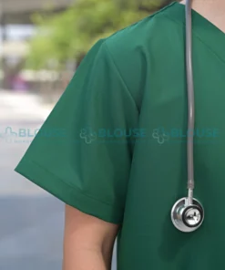 bộ quần áo scrubs cổ tim cao cấp cho nam màu xanh lá2