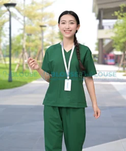 bộ quần áo scrubs cổ tim cao cấp màu xanh lá cho nữ1